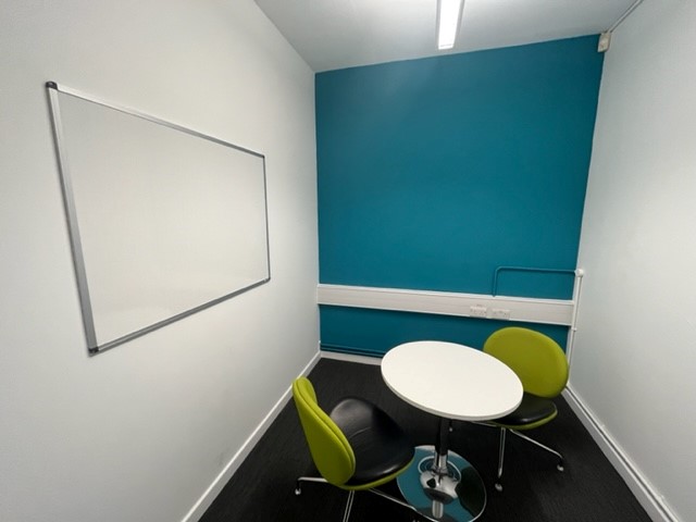 121 Meeting Room