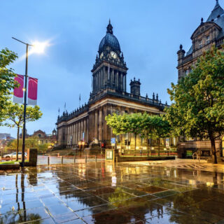 Leeds-town-hall